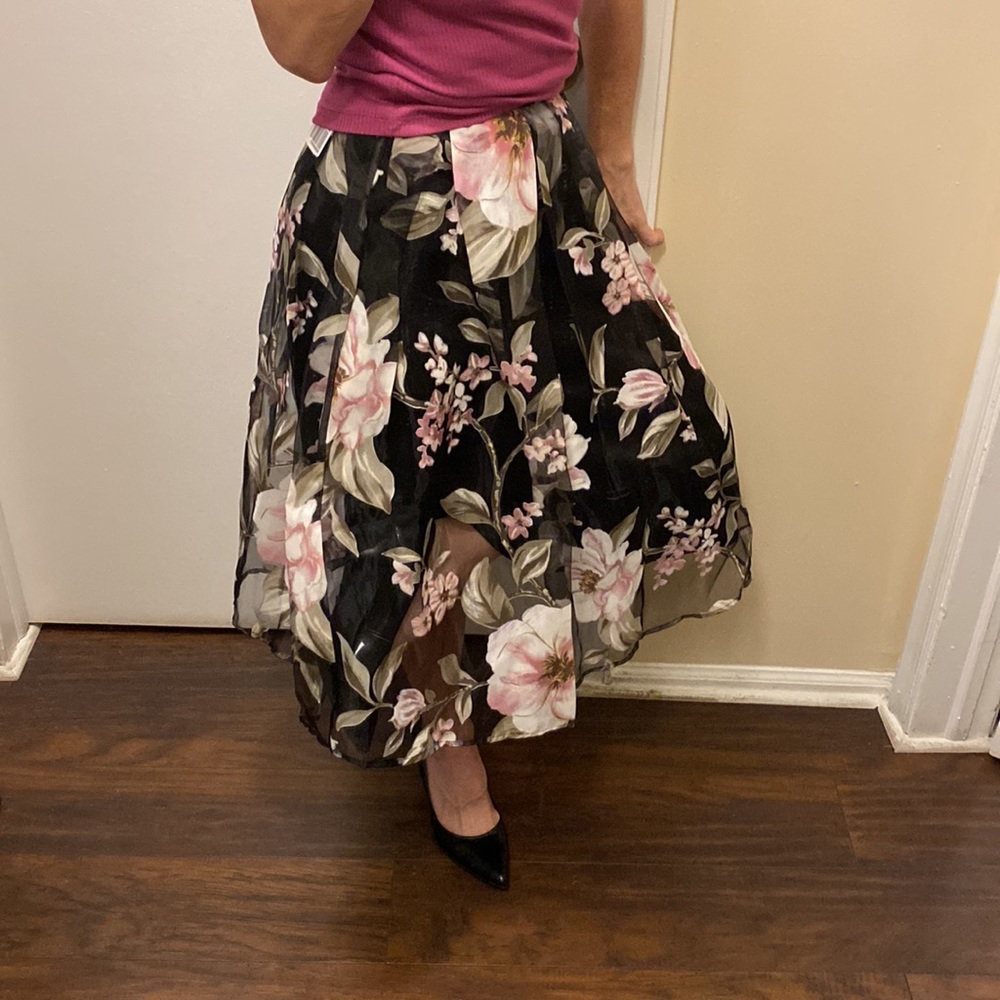 Forever21 tulle full style skirt